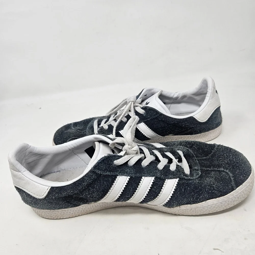 Adidas Gazelle Dark Grey White Suede Sneakers Mens 7